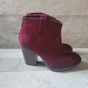 Soda Womens Suede Ankle Booties With Side Zipper & Chunky Heel 7